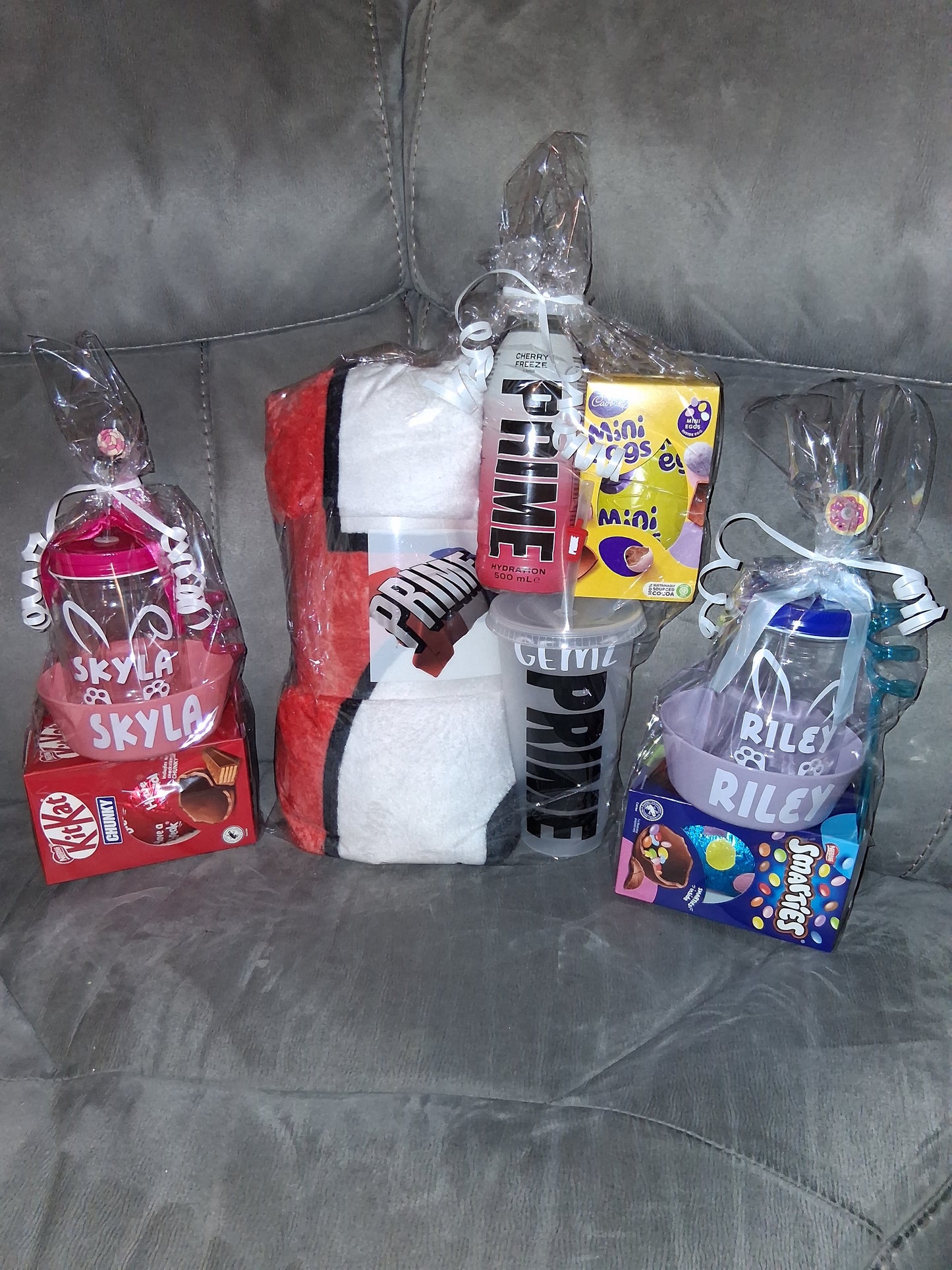 Prime easter gift set with blanket